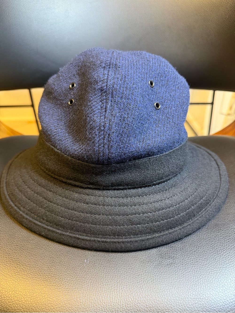 Men's Woolwich Two-Tone Wool Bucket Hat - Navy and Black L/XL